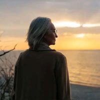 How Caring for Someone Later in Life Affects Your Mental Health